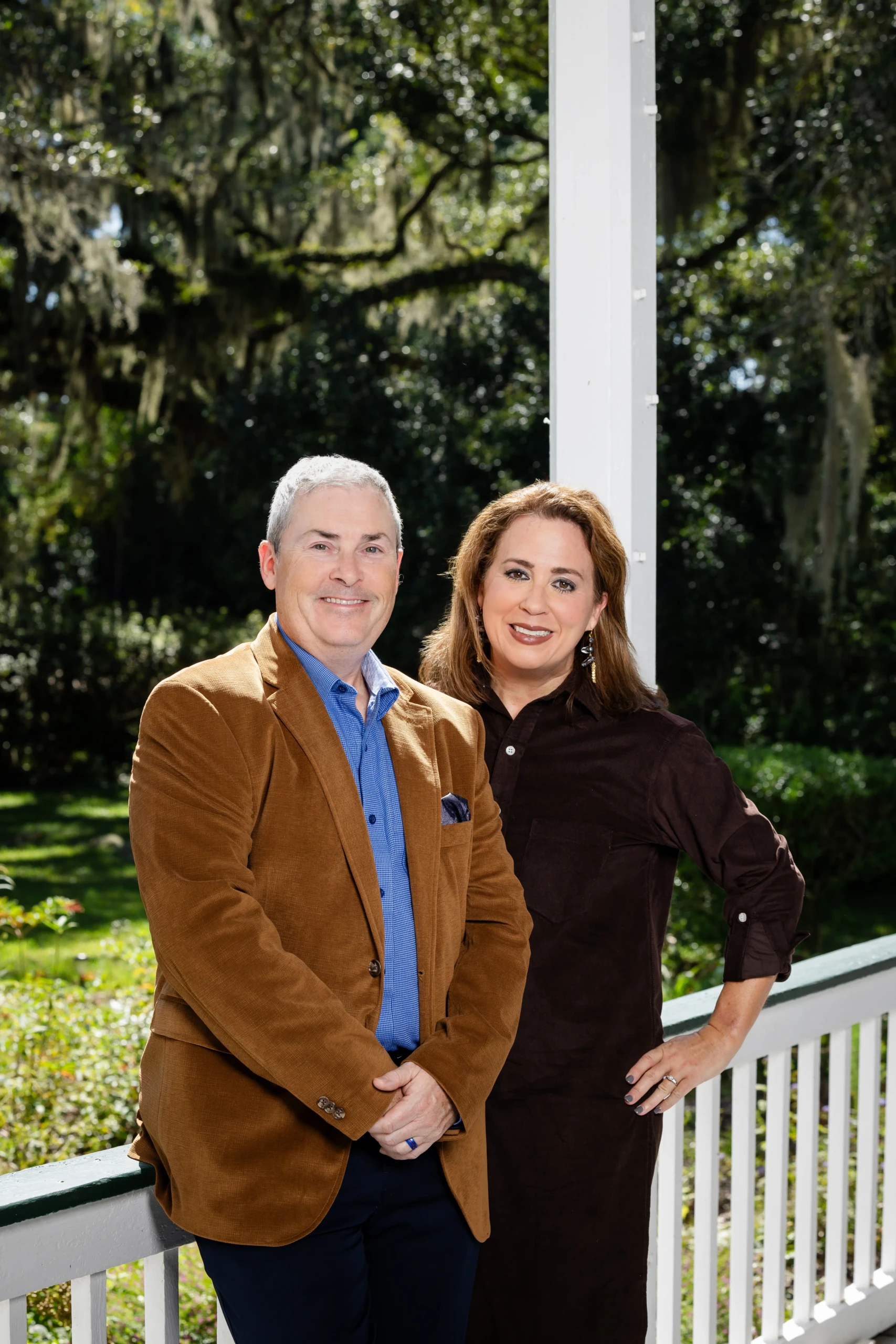 Attorneys Jennifer King and Dusty King of King & King, Attorneys at Law, in Gulf Shores, Alabama